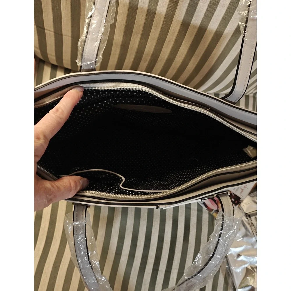 Porto Vino Gray Vegan Leather Wine Carrier Purse Tote